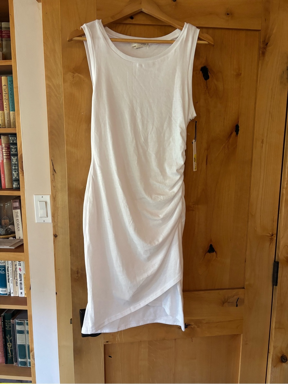 Treasure & Bond White Sleeveless Midi Dress with Ruching